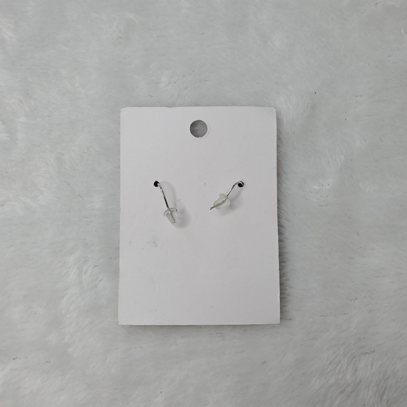 Abstract Dual Tone Earrings - Picture 5 of 6